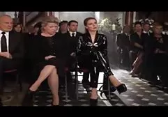 Sofa darmowe filmy ze studentkami