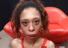 Lela, to filmy erotyczne porn hub ssie duży penis